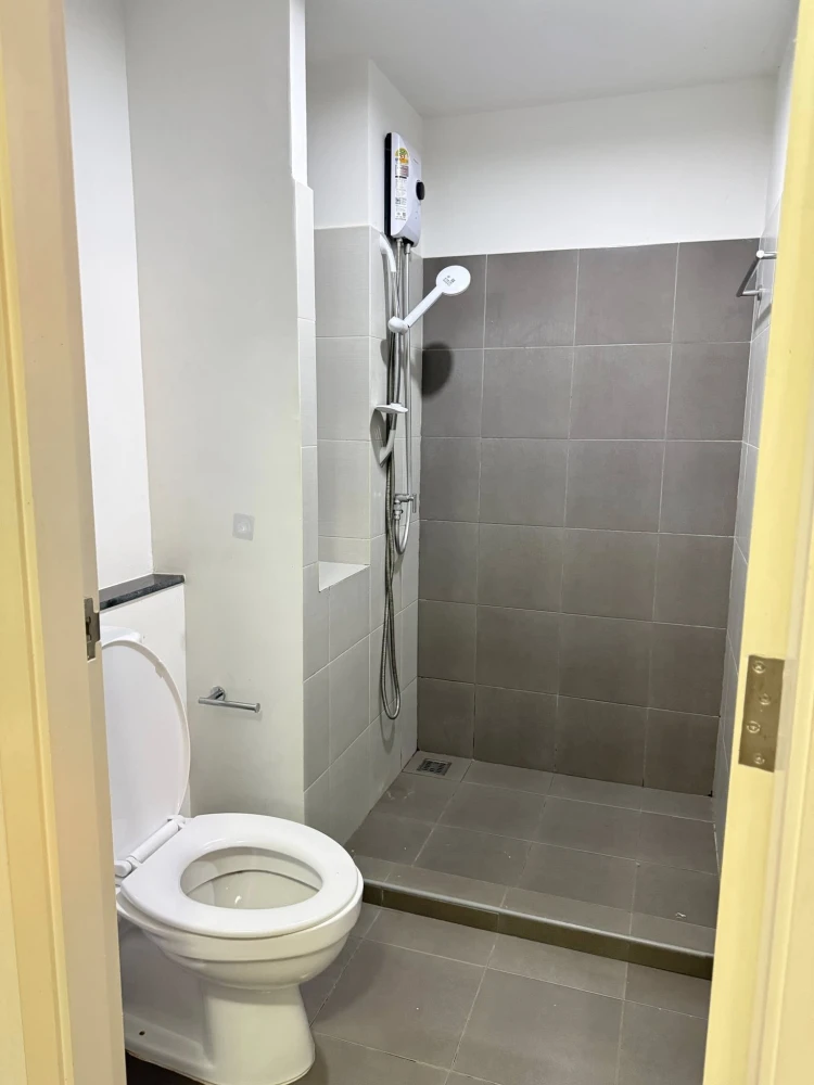 ให้เช่า The Point Condo Rangsit-Klong 6 ห้องน่าอยู่ ทำเลดี เดินทางสะดวก เฟอร์ครบ ห้ามพลาด