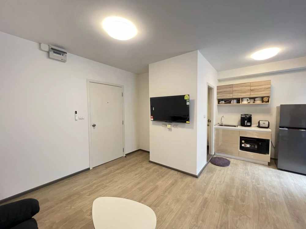 ให้เช่า The Point Condo Rangsit-Klong 6 ห้องน่าอยู่ แต่งครบ จองเลย ห้ามพลาด
