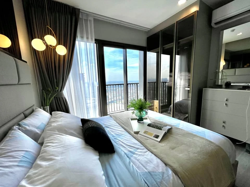 ให้เช่า The Politan Aqua ห้องชั้นสูง พร้อมอยู่ วิวแม่น้ำ  สิ่งอำนวยความสะดวกครบครัน หิ้วกระเป๋ามาได้เลย