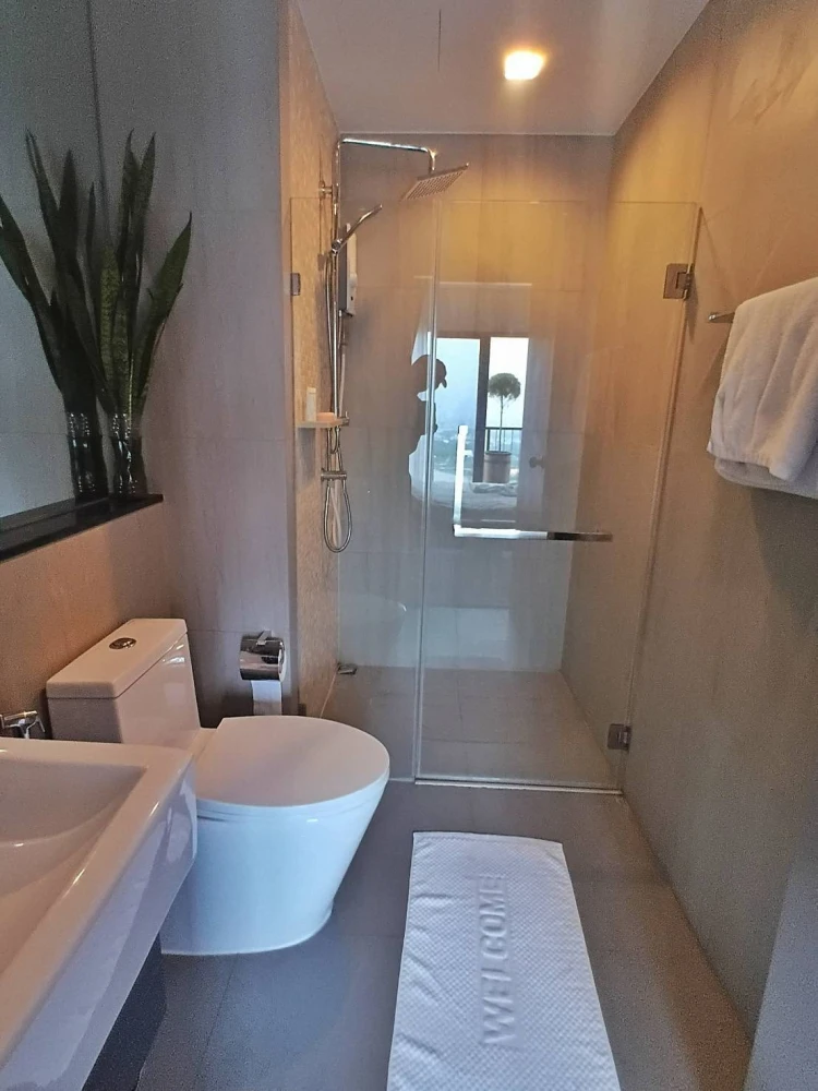 ให้เช่า The Politan Aqua ห้องชั้นสูง เฟอร์พร้อม จองเลย ห้องกว้างอยู่สบาย จองเลย