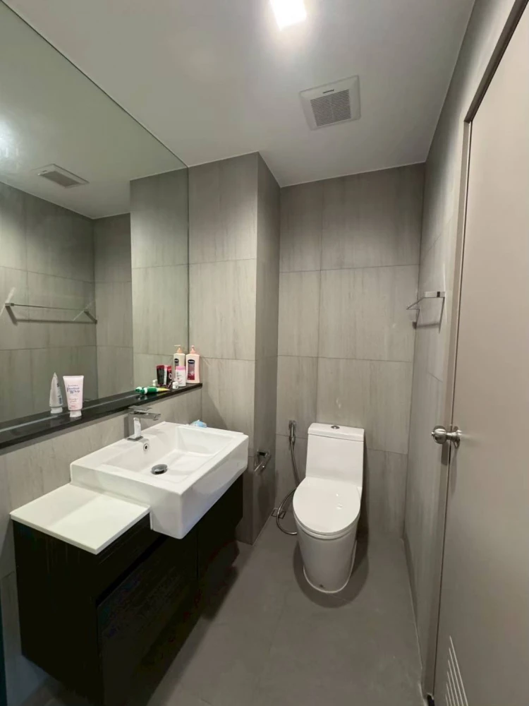ให้เช่า The Politan Aqua (เดอะ โพลิแทน อควา)  ห้องชั้นสูง วิวแม่น้ำ อากาศดี รีบจองเลยก่อนพลาด+++