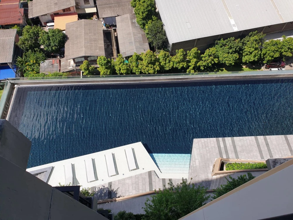 ให้เช่า The Politan Rive พร้อมเข้าอยู่ตั้งแต่วันนี้ มาแต่ตัวมีครบทุกอย่าง รีบจับจองเลยจ้า