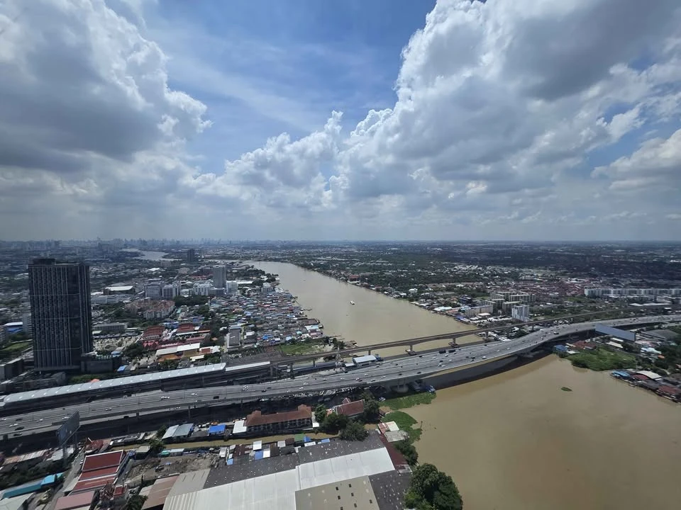 ให้เช่า The Politan Rive ห้องชั้นสูง สิ่งอำนวยความสะดงกพร้อม วิวเเม่น้ำ วิวเมือง ไม่มีตึกบัง จองเลย
