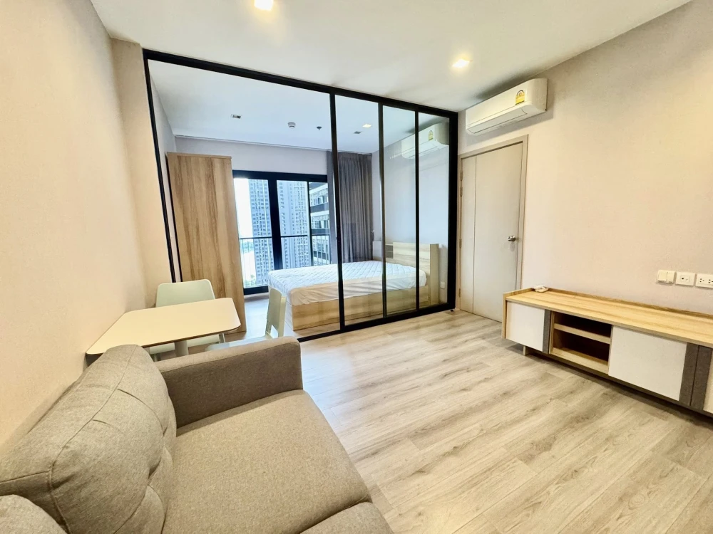 ให้เช่า The Politan Rive ห้องพร้อมอยู่ ชั้น 38 ทิศเหนือ วิวดีมากกก สะดวกครบจบที่นี่ มาจองเลย อย่าพลาดเด็ดขาด