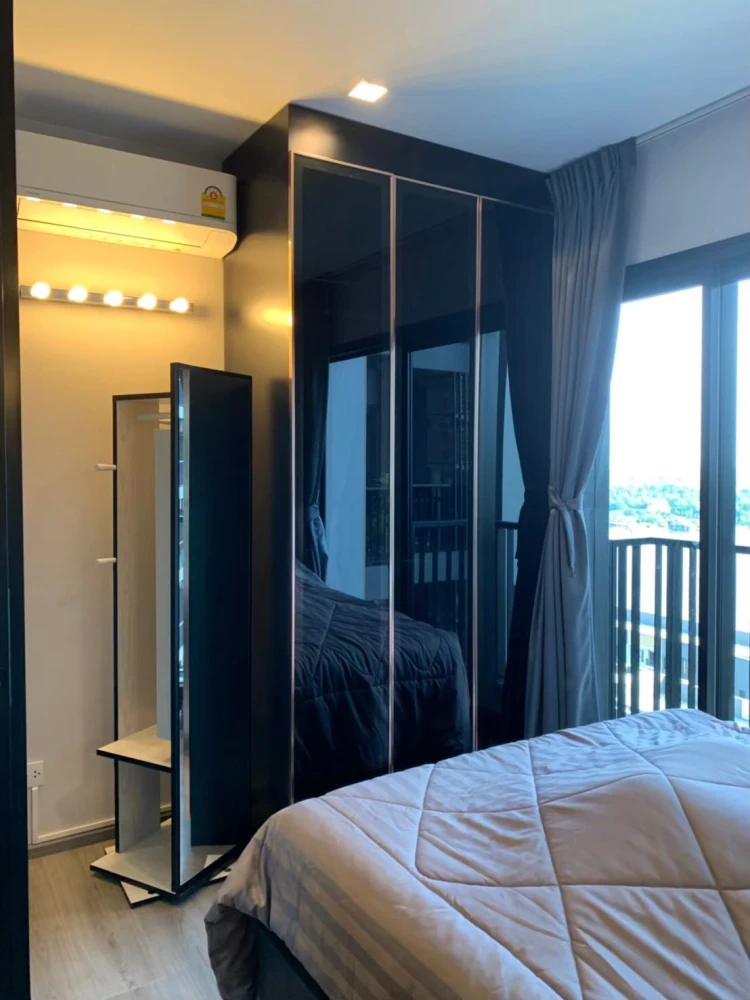 ให้เช่า The Politan Rive 1 ห้องนอน 1 ห้องน้ำ เฟอร์ครบครัน วิวแม่น้ำเจ้าพระยาสวย จองเลย