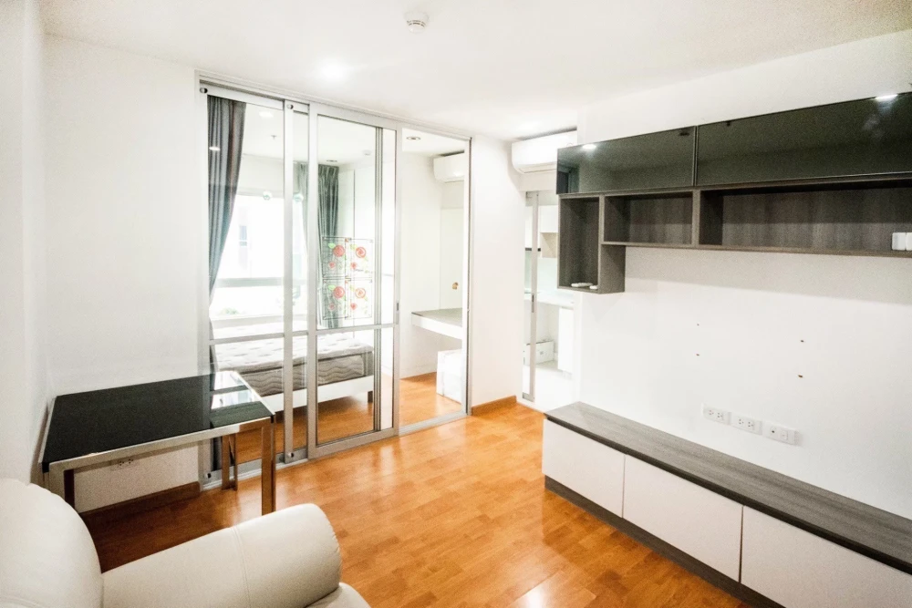 ให้เช่า  The President Petchkasem-Bangkhae ห้องพร้อมอยู่ เฟอร์พร้อม ราคาสบายกระเป๋า จองเลย