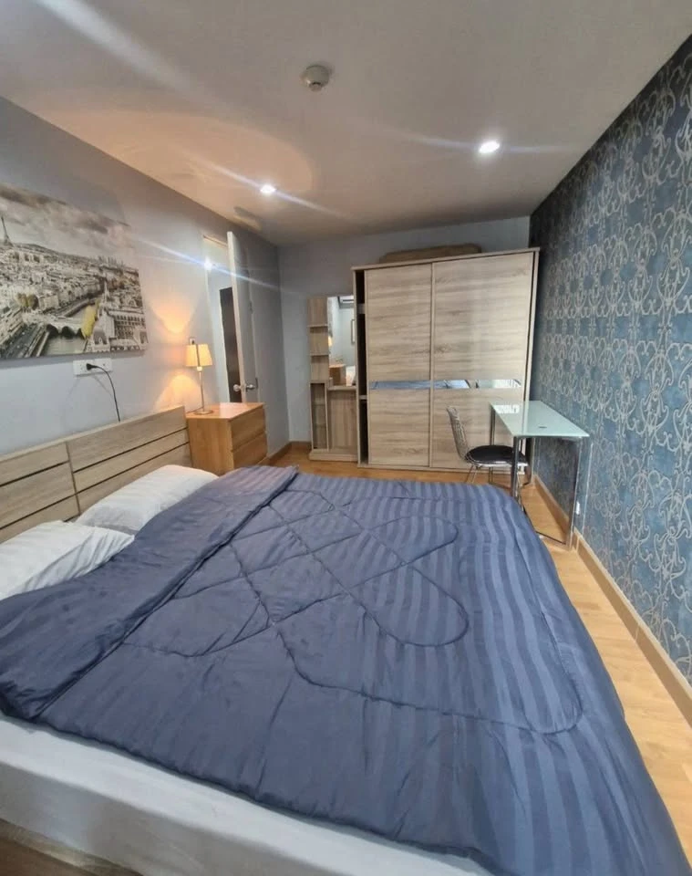ให้เช่า The President Sukhumvit 81 ห้องแต่งสวย ติดวอลเปเปอร์อย่างดี เฟอร์ครบ จองด่วน