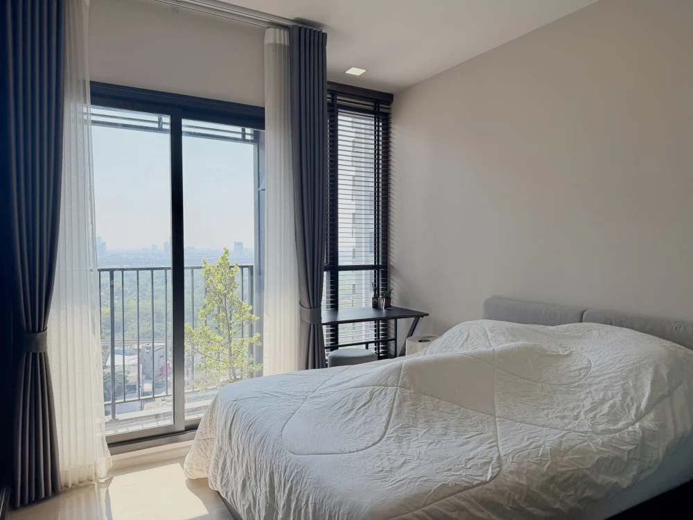 ให้เช่า The Privacy Jatujak 1 ห้องนอน 1 ห้องน้ำ เฟอร์นิเจอร์ครบครัน วิวสวนจตุจักรสวยมาก จองเลย