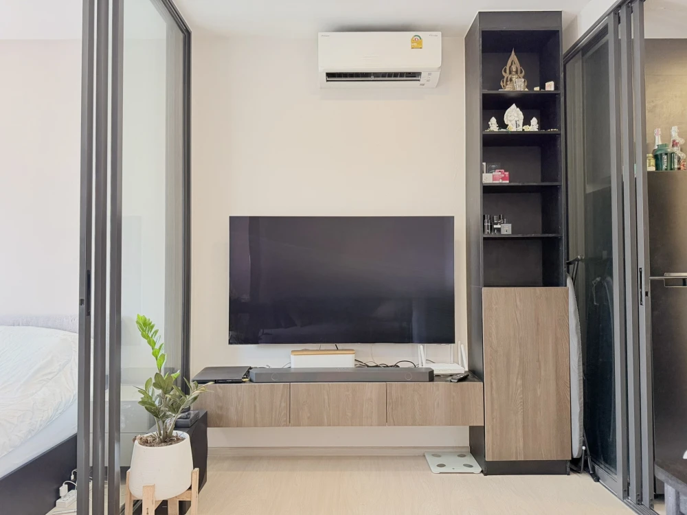 ให้เช่า The Privacy Jatujak 1 ห้องนอน 1 ห้องน้ำ เฟอร์นิเจอร์ครบครัน วิวสวนจตุจักรสวยมาก จองเลย