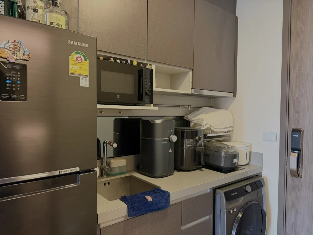 ให้เช่า The Privacy Jatujak 1 ห้องนอน 1 ห้องน้ำ เฟอร์นิเจอร์ครบครัน วิวสวนจตุจักรสวยมาก จองเลย