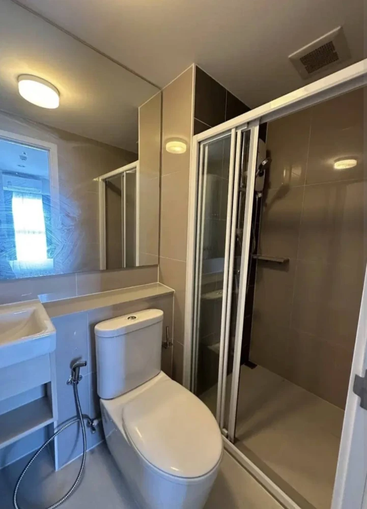 ให้เช่า The Privacy Rama 9 ห้องน่าอยู่ เฟอร์ + เครื่องใช้ไฟฟ้าครบ หิ้วกระเป๋าใบเดียวมาได้เลย