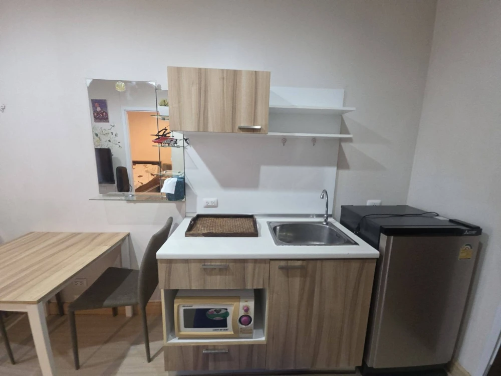 ให้เช่า The Privacy Rewadee ห้องน่าอยู่ ชั้น 3 มาพร้อมสิ่งอำนวยความสะดวกครบครัน หิ้วกระเป๋าเข้าอยู่ได้เลยจ้า