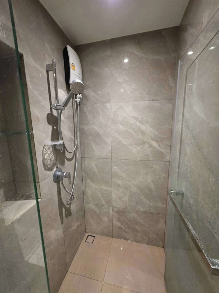 ให้เช่า The Privacy S101 มีเฟอร์นิเจอร์พร้อมเครื่องใช้ไฟฟ้า รีบจับจองเลยจ้า