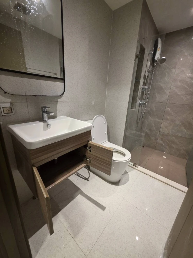 ให้เช่า The Privacy S101 มีเฟอร์นิเจอร์พร้อมเครื่องใช้ไฟฟ้า รีบจับจองเลยจ้า