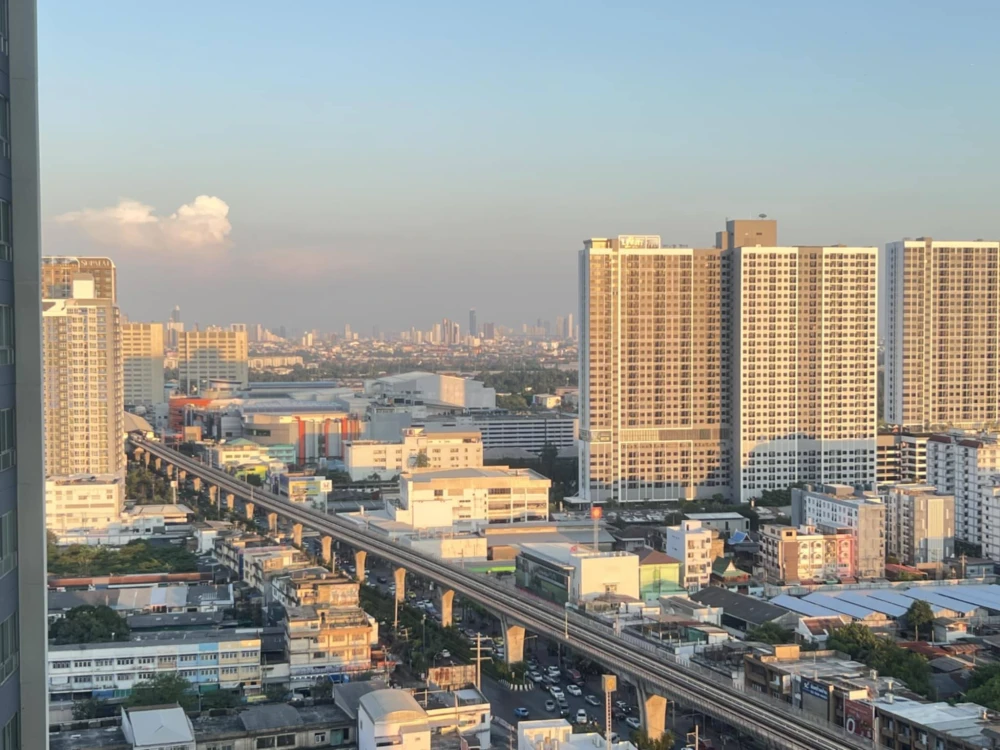 ให้เช่า The Prodigy Phetkasem 62 ห้องชั้นสูง ห้องมุมวิวสวย จองเลยอย่าพลาด!!!