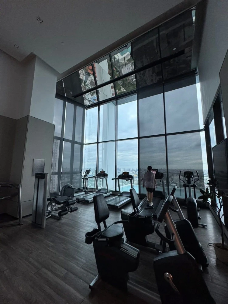 ให้เช่า The Reserve Phahol–Pradipat  ห้อง Loft 2 ชั้น เพดานสูง ห้องเย็น ไม่ร้อน เก็บเสียงดี ไม่มีเสียงรบกวน รีบย้าย