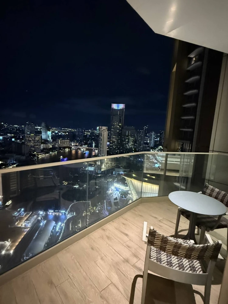 ให้เช่า The Residences at Mandarin Oriental ห้องชั้นสูง พร้อมอยู่ ตกแต่งเรียบหรู กว้างขวางอยู่สบาย จองเลย