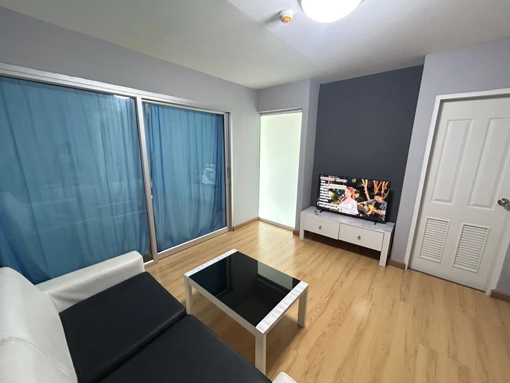 ให้เช่า The rise B ห้องพร้อมอยู่ เฟอร์พร้อม ราคาสบายกระเป๋า จองเลย