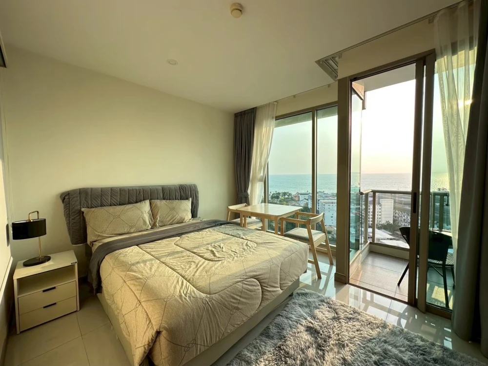 ให้เช่า The Riviera Jomtien pattaya วิวทะเลเงียบสงบ ชมพระอาทิตย์ตกดินสวยมาก  เครื่องใช้ไฟฟ้า เฟอร์ครบ จองก่อนได้ก่อน