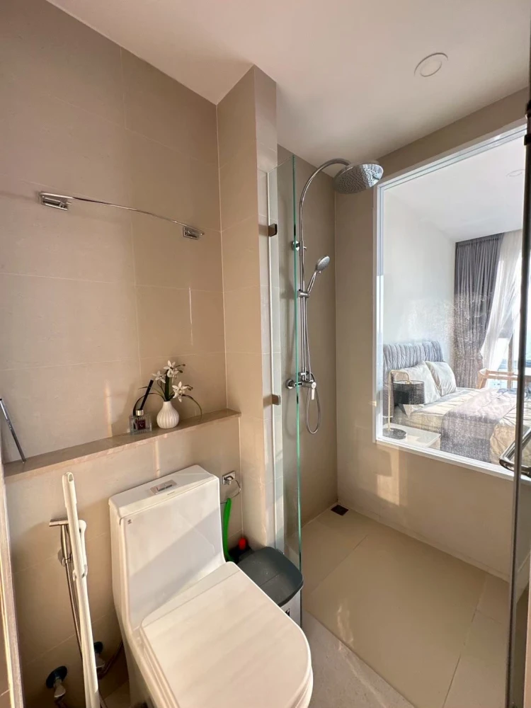 ให้เช่า The Riviera Jomtien pattaya วิวทะเลเงียบสงบ ชมพระอาทิตย์ตกดินสวยมาก  เครื่องใช้ไฟฟ้า เฟอร์ครบ จองก่อนได้ก่อน