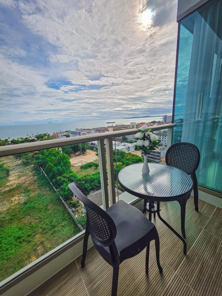 ให้เช่า The Riviera Jomtien Pattaya ห้องแต่งสวยรีโนเวทสุดปัง เฟอร์ครบครัน วิวทะเลสวย จองเลย