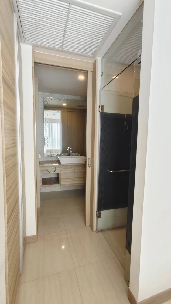 ให้เช่า The Riviera Jomtien Pattaya 1 ห้องนอน 1 ห้องน้ำ เฟอร์ครบ วิวทะลสวย จองเลย