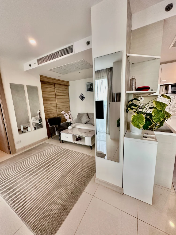 ให้เช่า The Riviera Jomtien Pattaya 2 ห้องนอน มาพร้อมการตกแต่งที่ครบครัน จองเลย