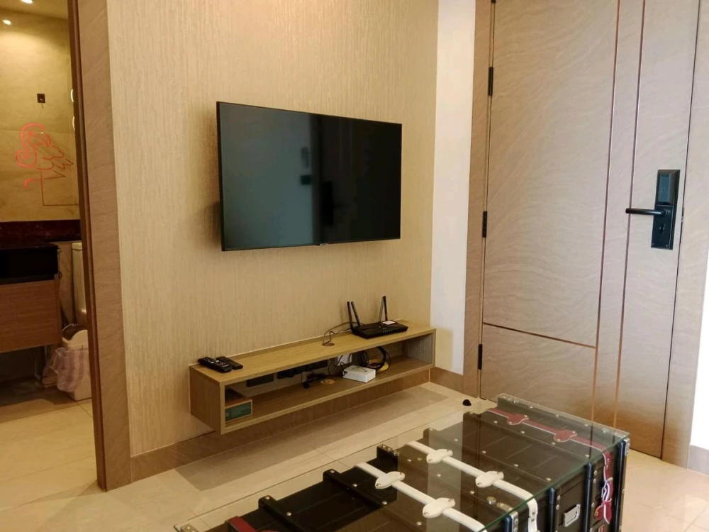 ให้เช่า The Riviera Ocean Drive ชั้น 5 ห้องแต่งครบ หิ้วกระเป๋าใบเดียวมาเลยจ้า ห้ามพลาด