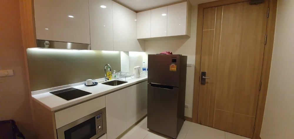 ให้เช่า The Riviera Wong Amat Beach ห้องกว้างพื้นที่ใช้สอยเยอะ แต่งคุมโทน วิวทะเลสวย รีบจองเลย