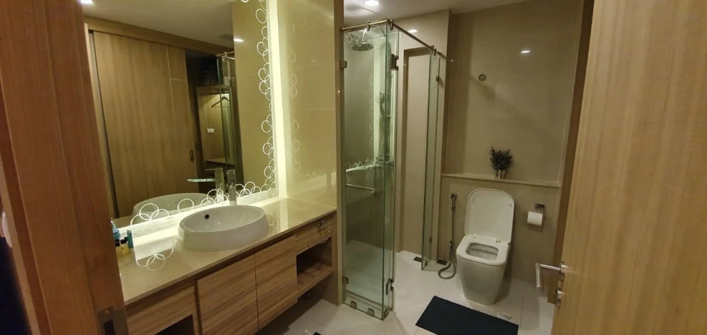 ให้เช่า The Riviera Wong Amat Beach ห้องกว้างพื้นที่ใช้สอยเยอะ แต่งคุมโทน วิวทะเลสวย รีบจองเลย
