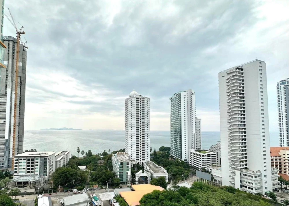 ให้เช่า The Riviera Wong Amat Beach ห้องน่าอยู่ แต่งสวยสุดปัง บิ้วอินสุดเลิศ มองเห็นวิวทะเล จองเลย