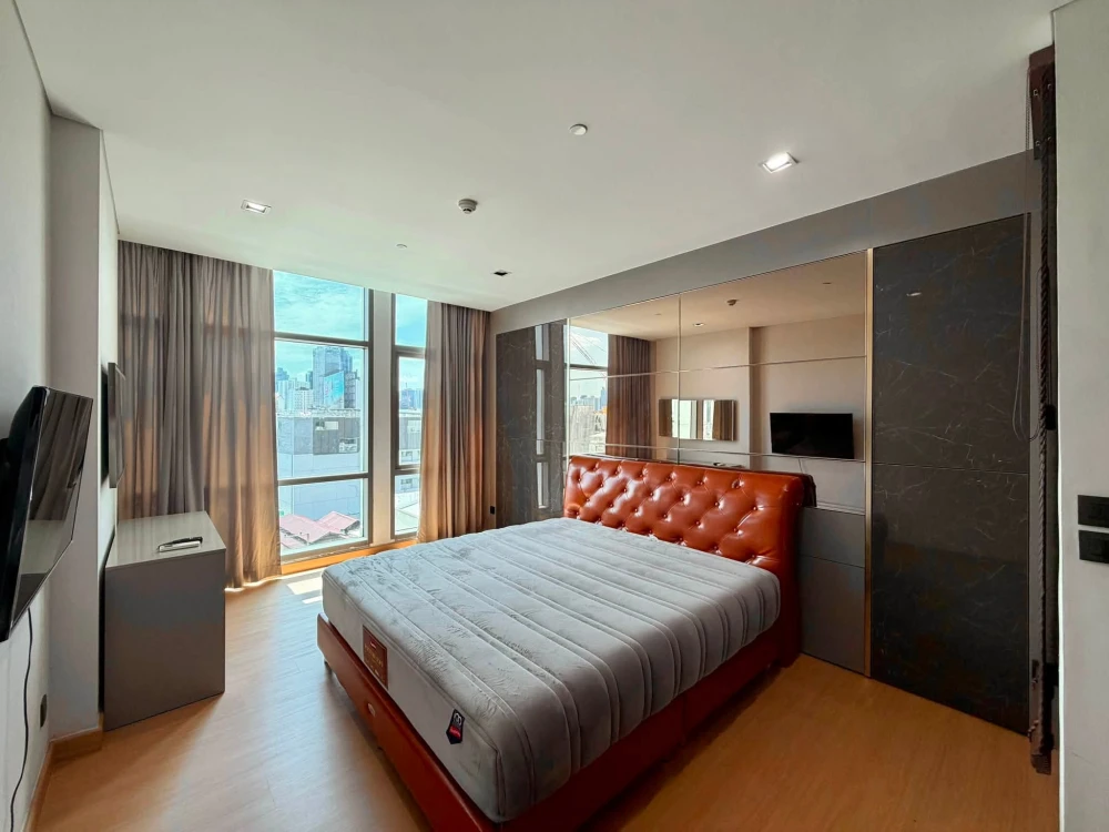 ให้เช่า The Room เจริญกรุง 30 ห้องใหญ่มากๆ ตกแต่งบิวท์อินอย่างดี พร้อมเฟอร์ฯคุณภาพสูง สนใจจองเลย