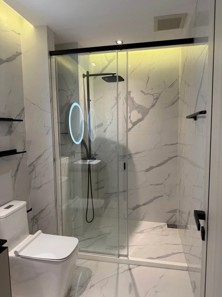 ให้เช่า The Room Phayathai ห้องพร้อมอยู่ เฟอร์ เครื่องใช้ไฟฟ้าครบ ราคาคุ้ม จองเลย อย่าพลาดเด็ดขาด