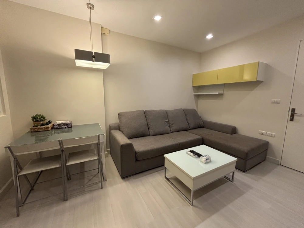 ให้เช่า The Room Rathcada-Ladprao 1 ห้องนอน 1 ห้องน้ำ พื้นที่ใช้สอยเยอะ สิ่งอำนวยความสะดวกครบครัน จองเลย