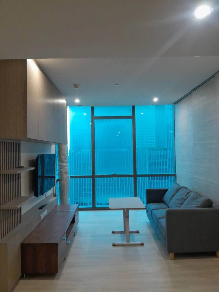 ให้เช่า The Room Sukhumvit 21 1 ห้องนอน 1 ห้องน้ำ พื้นที่ใช้สอยเยอะ บิวท์อินเฟอร์นิเจอร์อย่างดี จองเลย