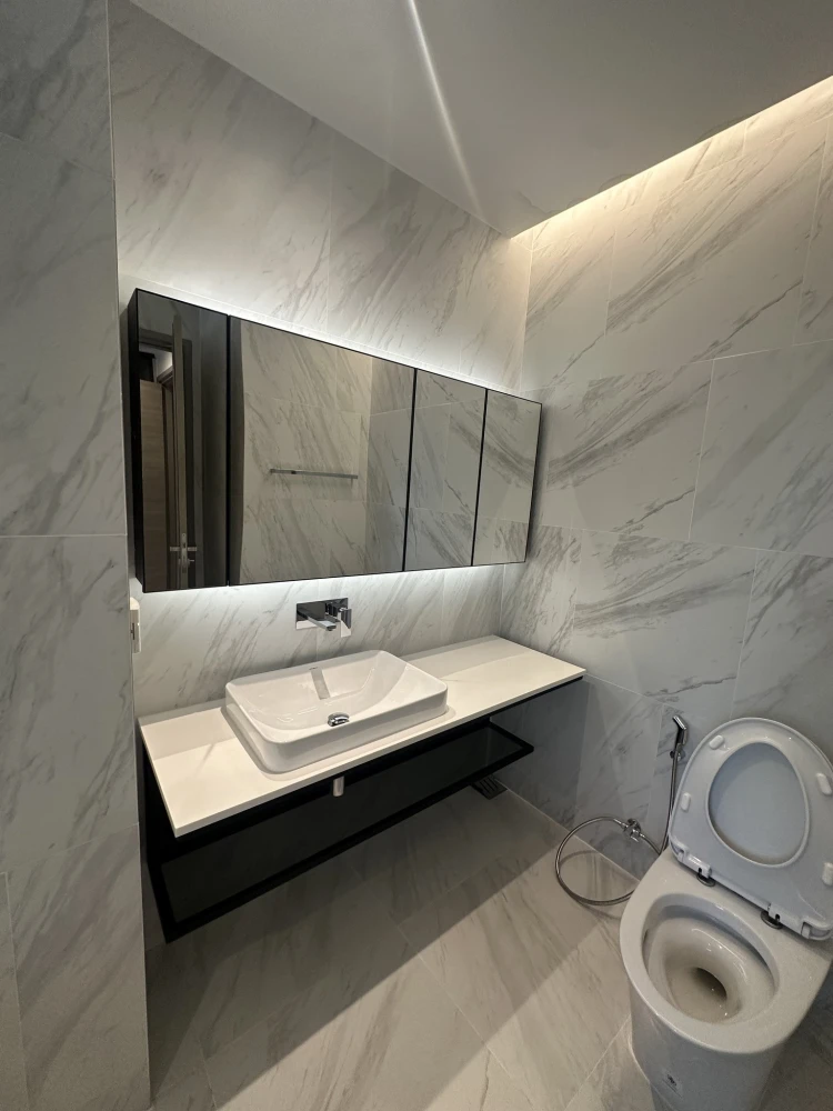 ให้เช่า The Room Sukhumvit 38 ห้องพร้อมอยู่ ห้องกว้างขวางอยู่สบาย อยู่ได้เป็นครอบครับ จองเลย ก่อนพลาด!!!