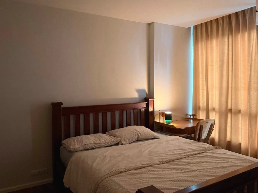 ให้เช่า The Room Sukhumvit 62 ชั้น 7 วิวเมือง มองเห็นรถไฟฟ้า Fully Furnished พร้อมอยู่ 100%