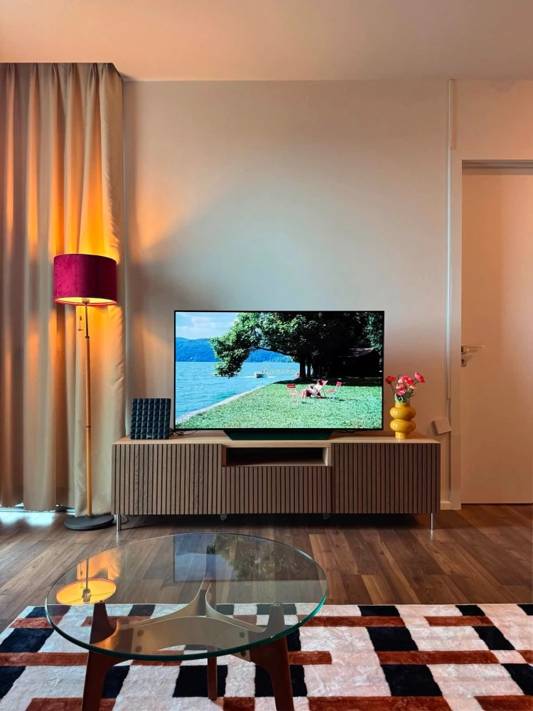 ให้เช่า The Room Sukhumvit 62 ชั้น 7 วิวเมือง มองเห็นรถไฟฟ้า Fully Furnished พร้อมอยู่ 100%