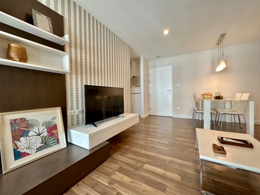 ให้เช่า The Room Sukhumvit 79 ชั้น 8 ห้องสวย น่าอยู่ แต่งครบ สนใจจองเลย ด่วนๆ