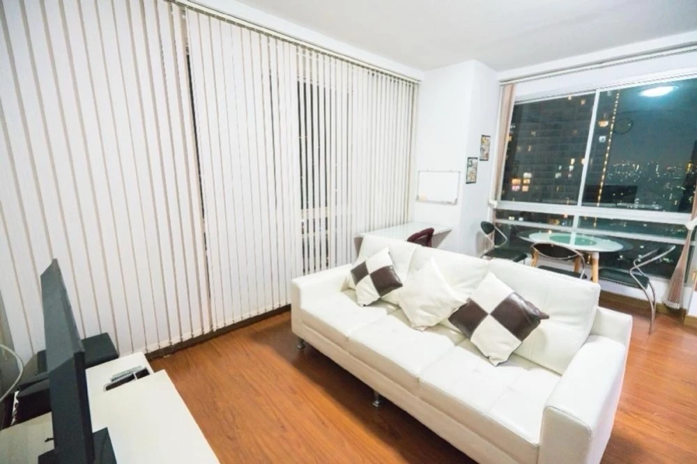 ให้เช่า The Saint Residences ชั้น 19 ห้องมุม วิวเมืองสวย ห้องแต่งครบ จองเลย ด่วนๆ