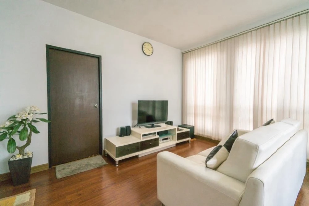 ให้เช่า The Saint Residences ชั้น 19 ห้องมุม วิวเมืองสวย ห้องแต่งครบ จองเลย ด่วนๆ