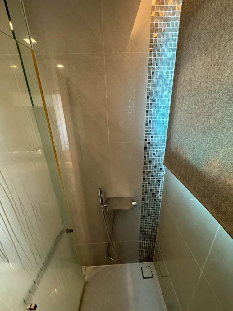 ให้เช่า The saint Residences ห้องกว้างขวางอยู่สบาย ชั้นสูงจองเลย ห้ามพลาดด่วนๆๆ