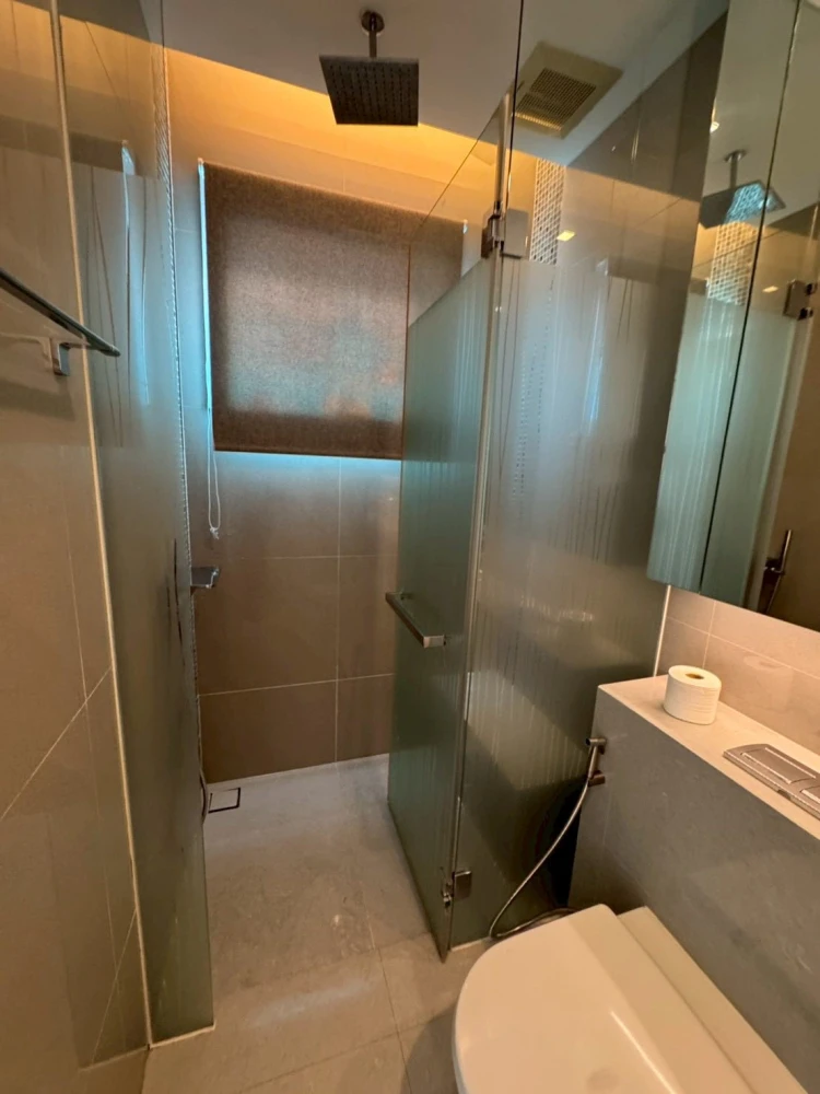 ให้เช่า The saint Residences ห้องกว้างขวางอยู่สบาย ชั้นสูงจองเลย ห้ามพลาดด่วนๆๆ