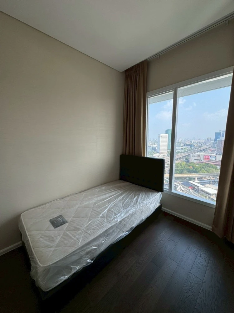 ให้เช่า The saint Residences ห้องกว้างขวางอยู่สบาย ชั้นสูงจองเลย ห้ามพลาดด่วนๆๆ