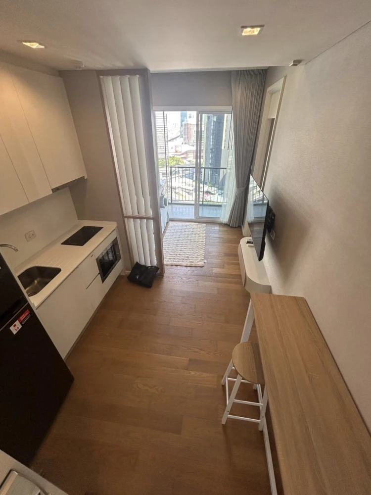 ให้เช่า The Saint Residences ห้องมุมให้ความเป็นส่วนตัว ตกแต่งครบครัน วิวสวย พลาดแล้วจะเสียใจ