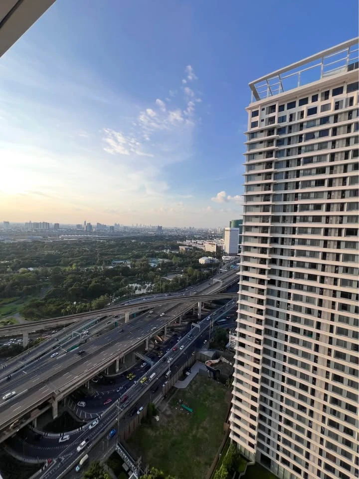 ให้เช่า The Saint Residences ห้องอยู่ชั้น 30 สูงมากๆ ตกแต่งดูดีน่าอยู่เวอร์ๆ สนใจจองเลย