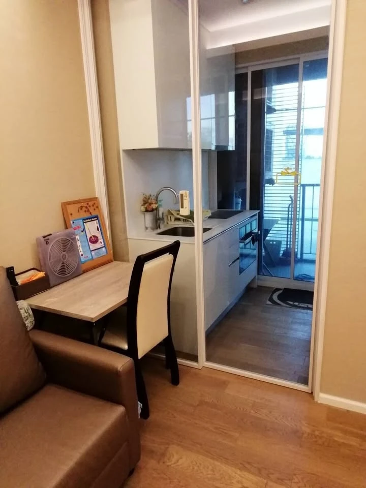ให้เช่า The Saint Residences Tower C ชั้น 7 (ชั้นเดียวกับสระว่ายน้ำและฟิตเนส) รีบจับจองก่อนพลาด