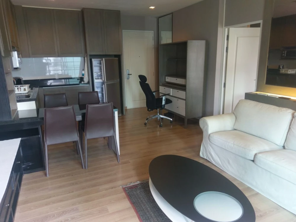 ให้เช่า The Seed Memories Siam ชั้นสูง วิวสระว่ายน้ำ แต่งครบ น่าอยู่ จองเลย