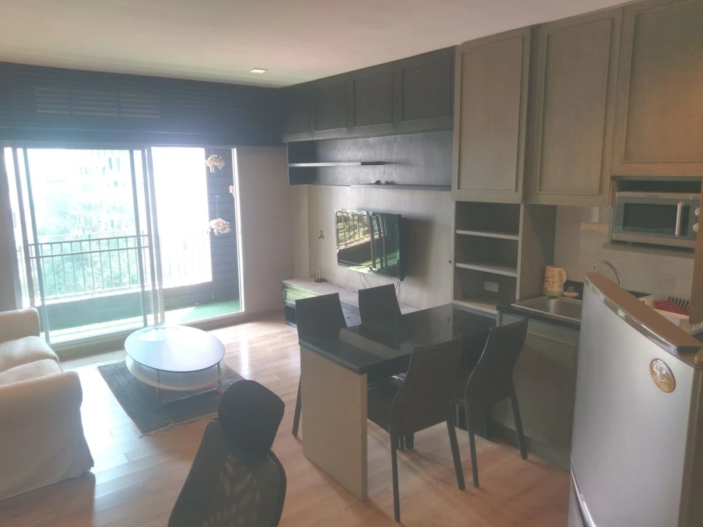 ให้เช่า The Seed Memories Siam ชั้นสูง วิวสระว่ายน้ำ แต่งครบ น่าอยู่ จองเลย