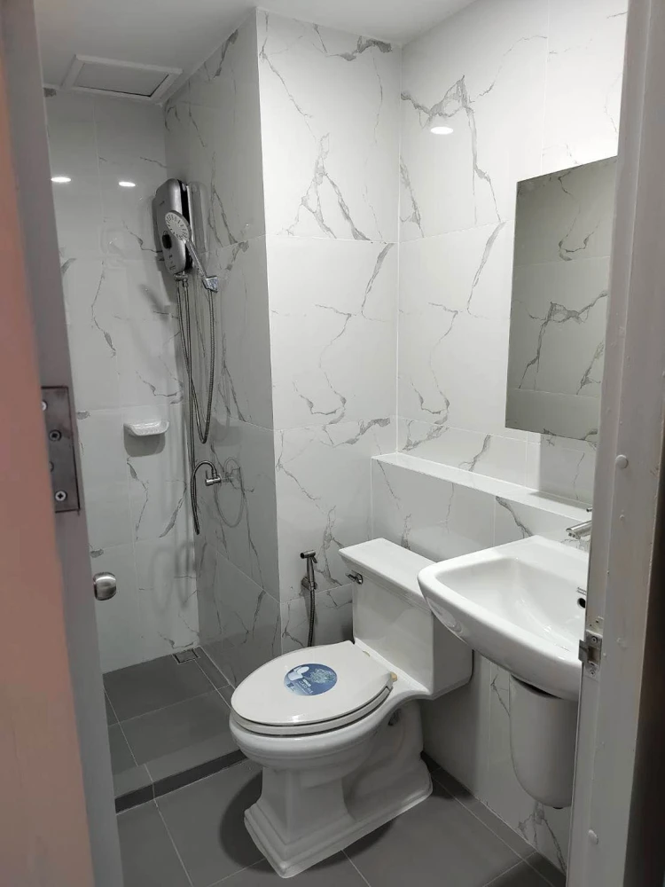 ให้เช่า The Seed Paholyothin 14 ห้องพร้อมอยู่ เฟอร์พร้อมห้องกว้างอยู่สบาย จองเลย